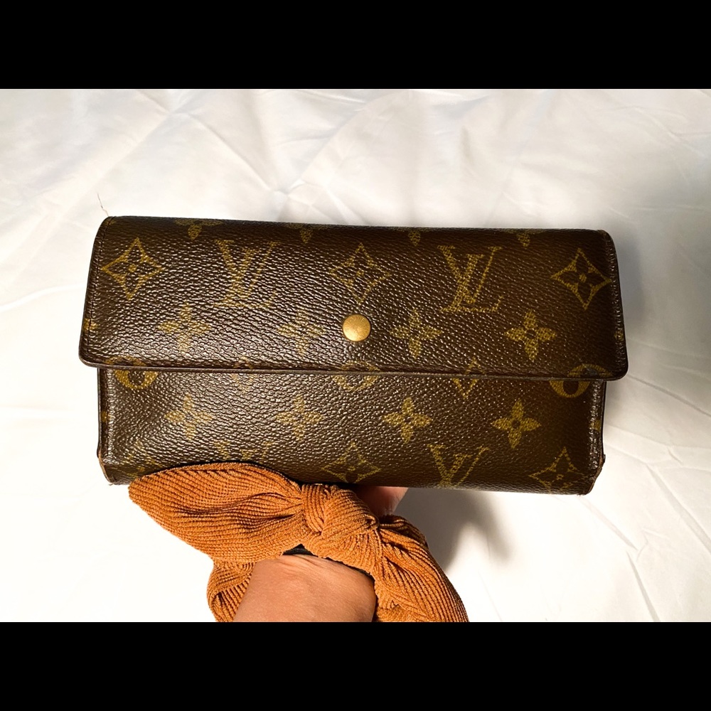 Authentic LV Wallet